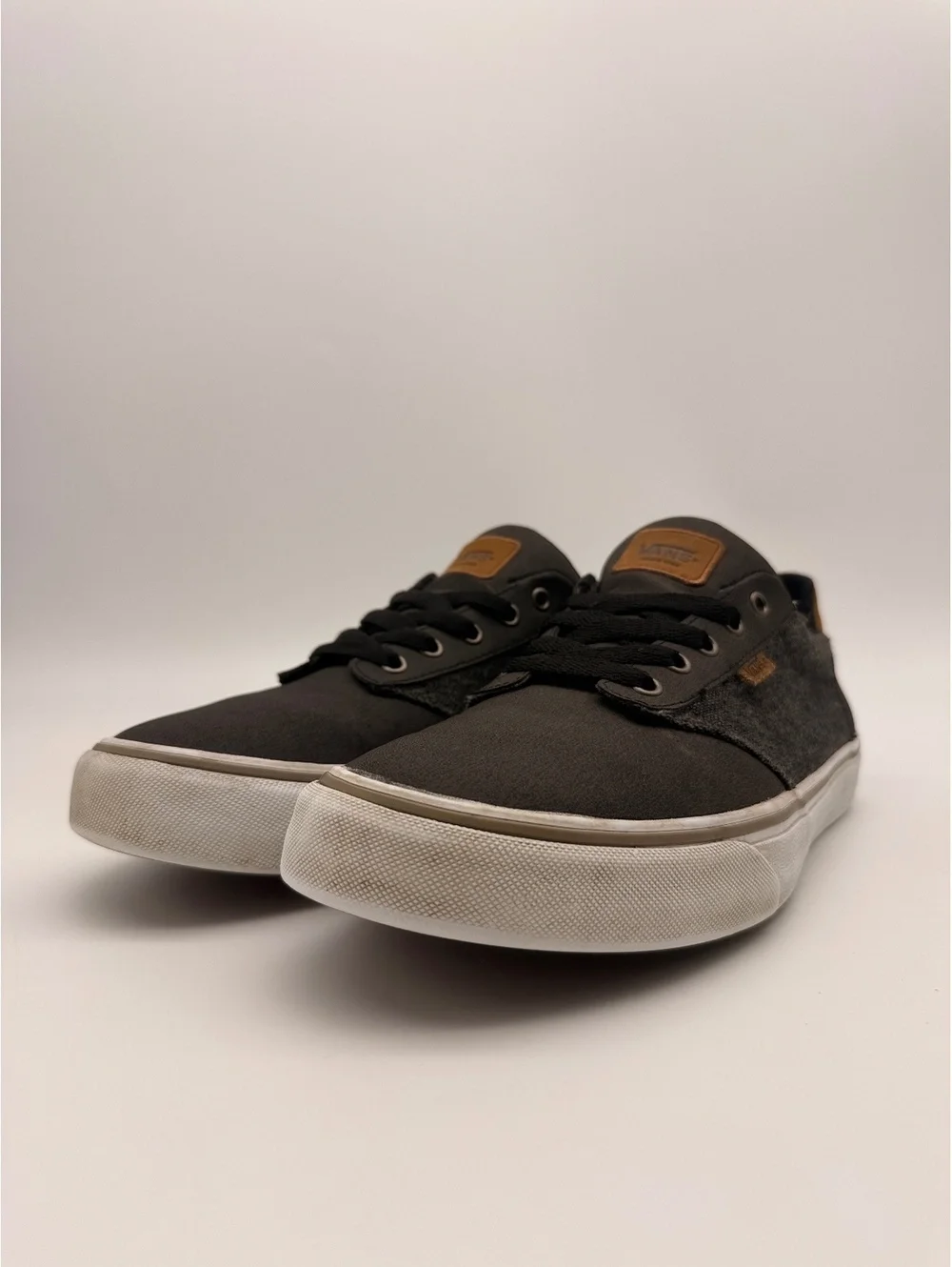 Vans Atwood Deluxe Mens Low Top Sneakers Gray Tweed Tan Leather Size 11